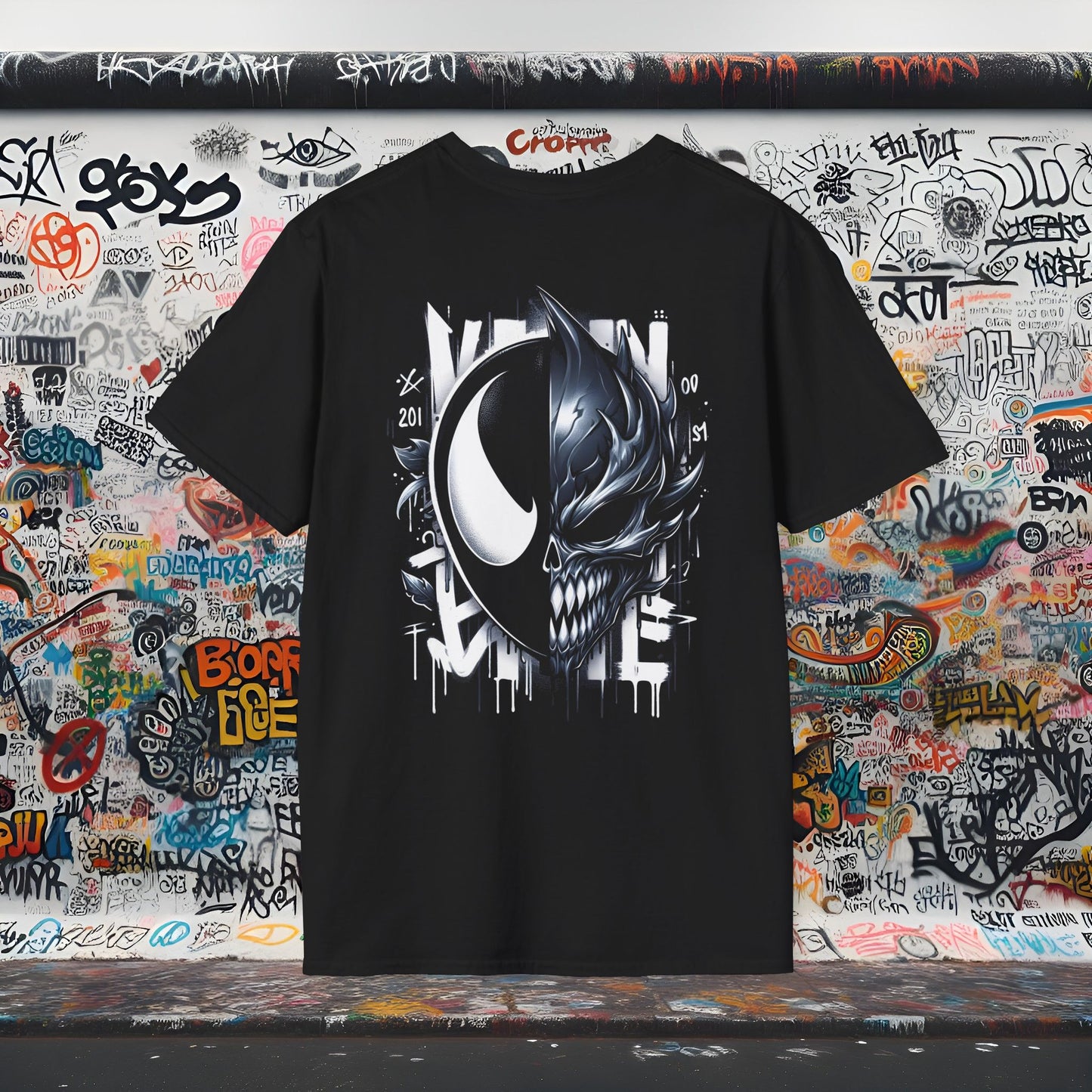 RC Alien Skullz Streetwear 4 Unisex Softstyle T-Shirt