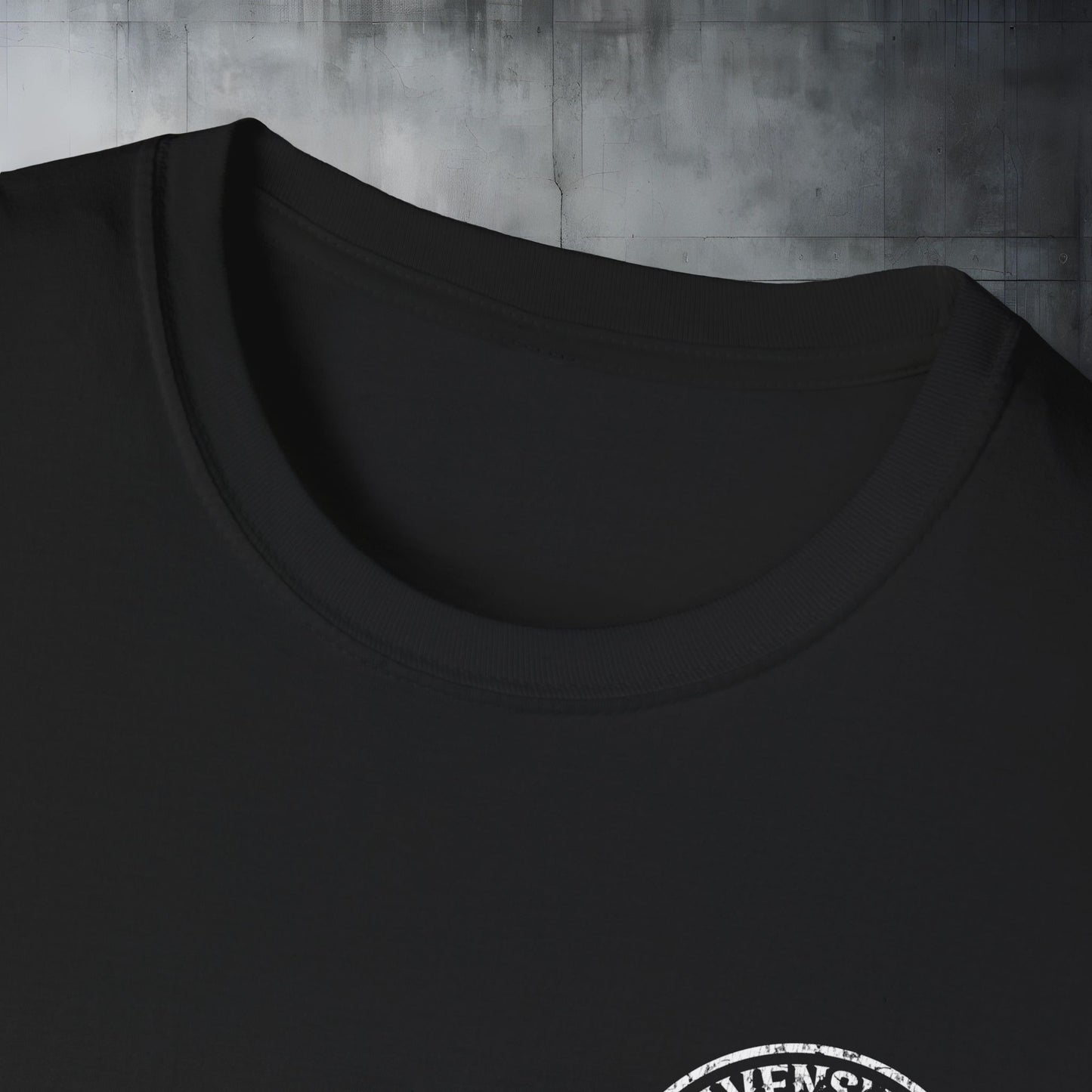 Vintage Worn Ravenswood Customs Graphic Unisex T-Shirt - Ravenswood Customs