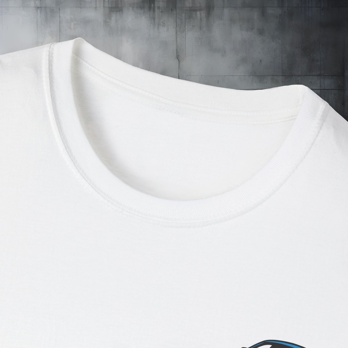 Ravenswood Customs Unisex Softstyle T-Shirt - Blue BF Falcon Sedan Design, Cool Graphic Tee