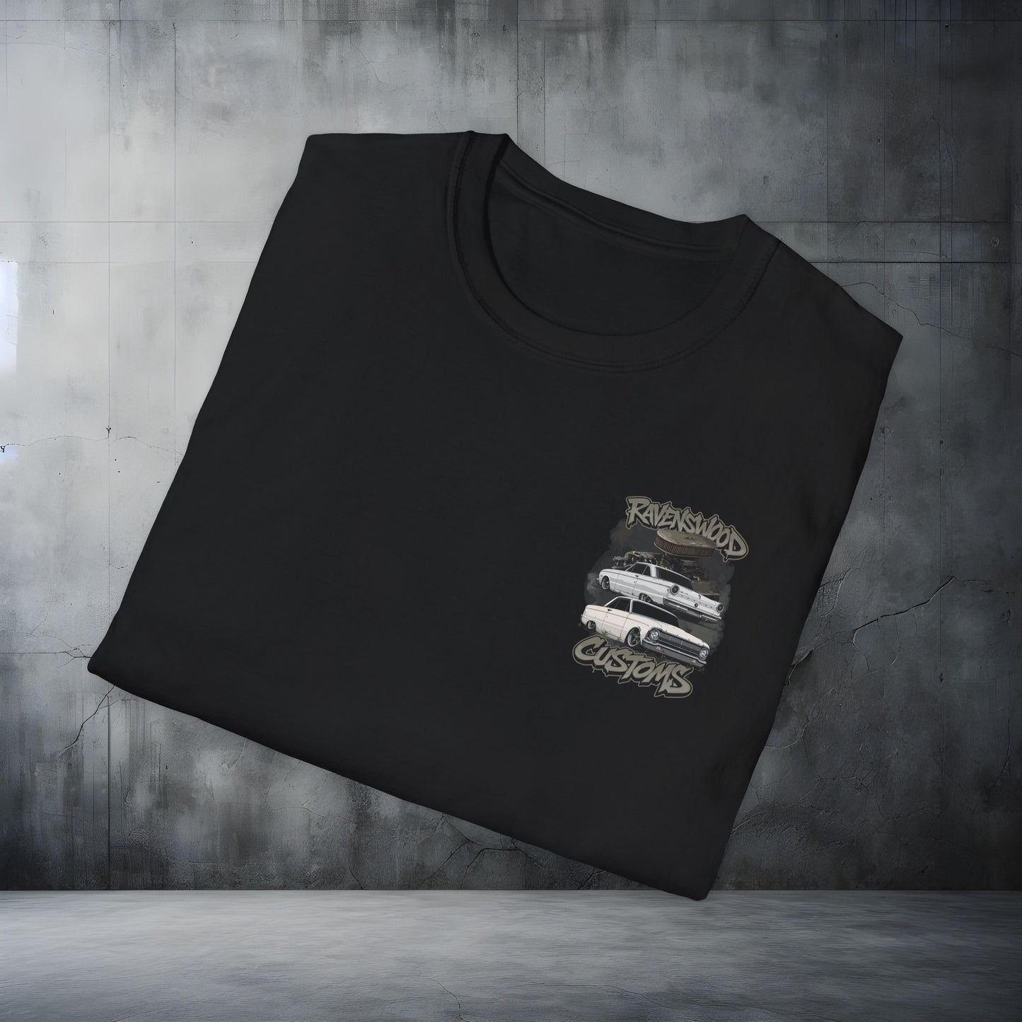 Ravenswood Customs Ford Futura Classic Car T-Shirt