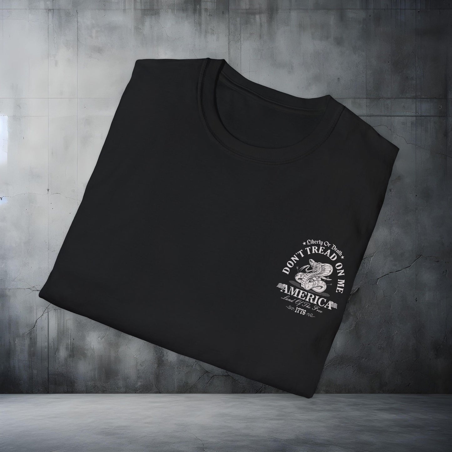 Don't Tread on Me Unisex Softstyle T-Shirt