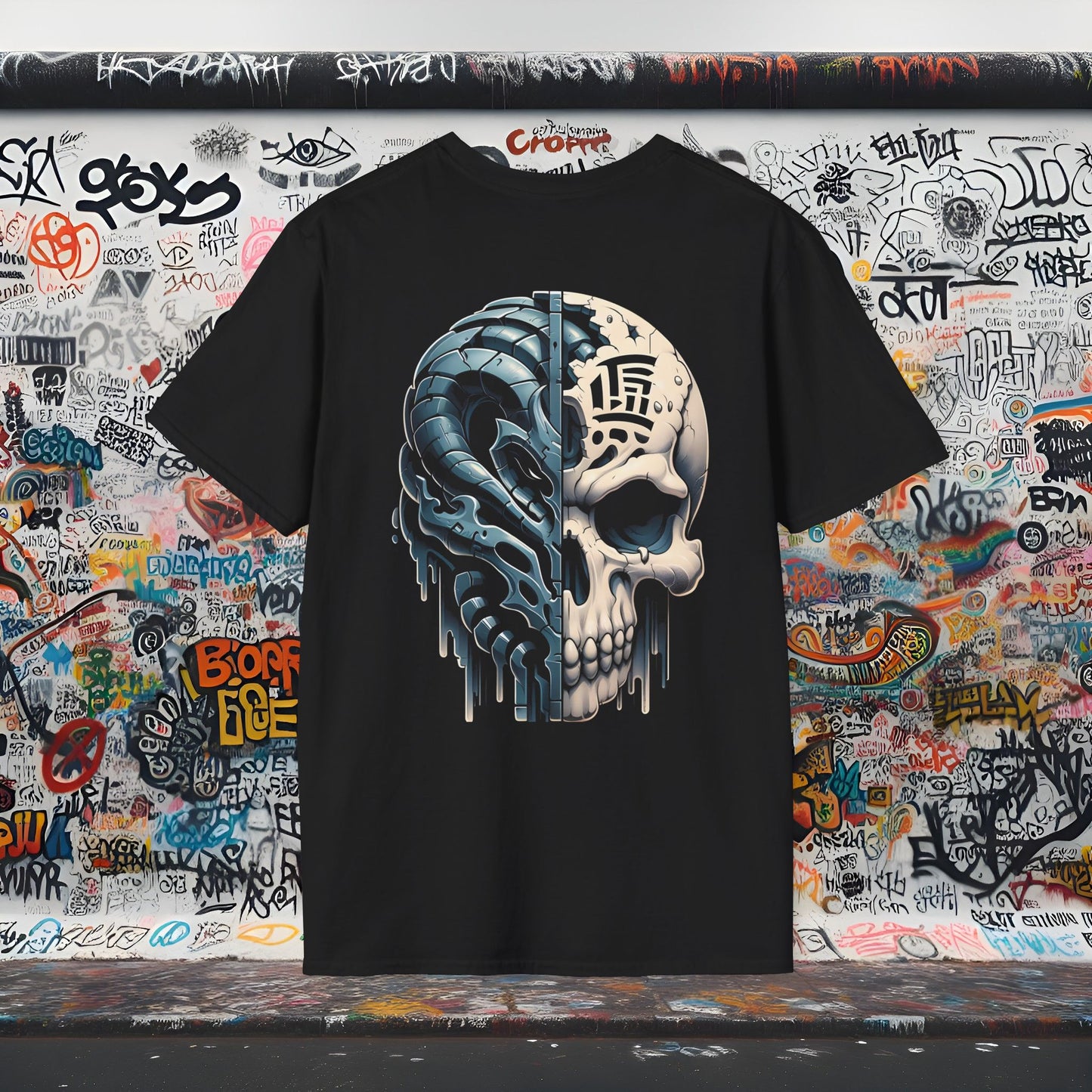 RC Alien Skullz Streetwear 3 Unisex Softstyle T-Shirt