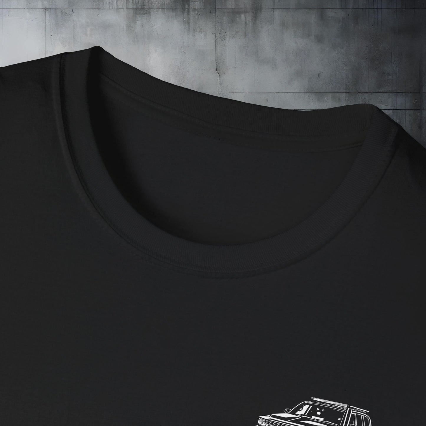 Ravenswood Customs 300 Series Cruiser Off-Road SUV T-Shirt