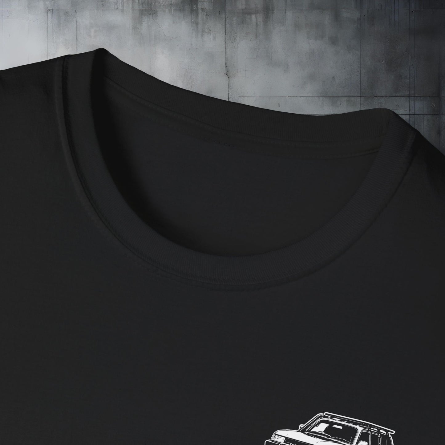 Ravenswood Customs 80 Series Cruiser Off-Road SUV T-Shirt