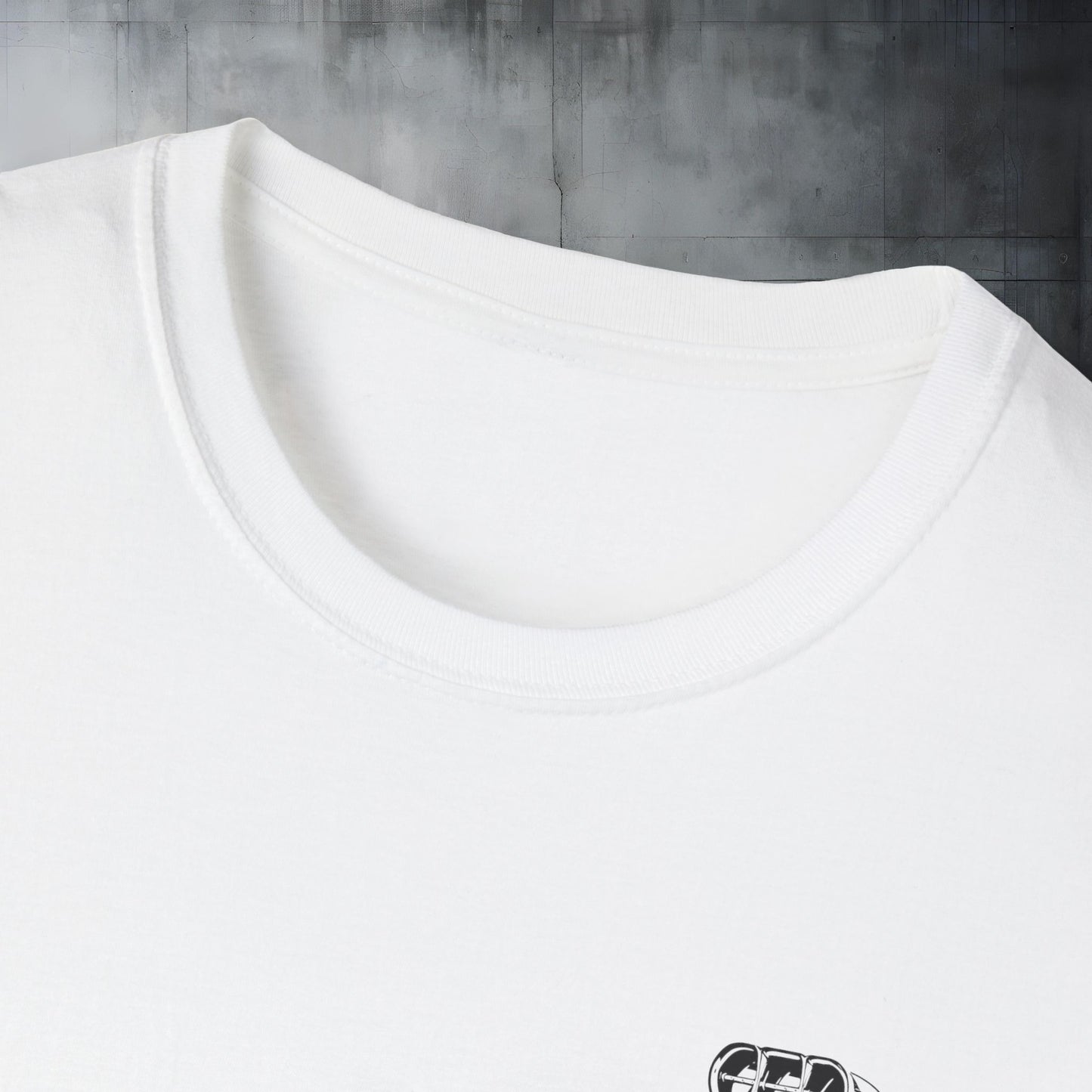 Ravenswood Customs Blown Windsor V8 Engine Graphic T-Shirt