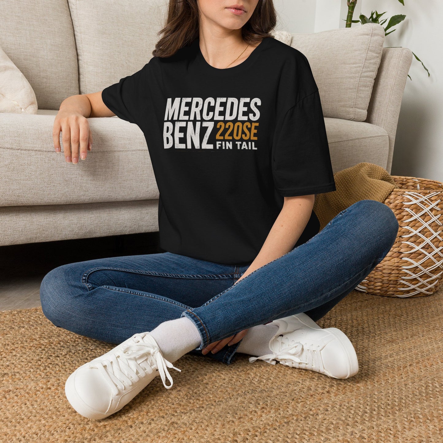 Mercedes Benz 220SE Fin Tail T-Shirt Vintage Classic Car Tee