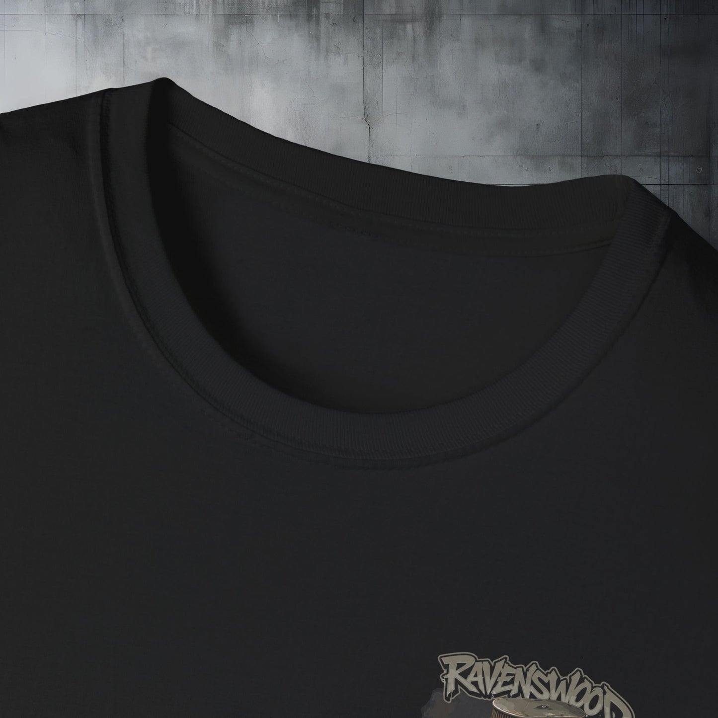Ravenswood Customs Ford Futura Classic Car T-Shirt